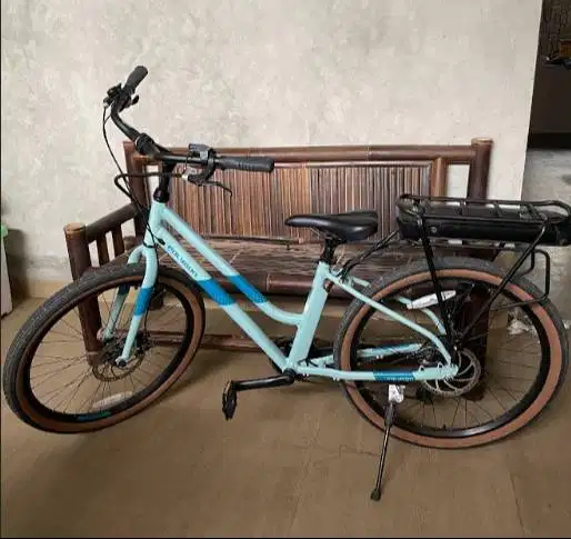 Polygon Kalosi Cruise BA 26 Blue – Sepeda Listrik Nyaman & Stylish!