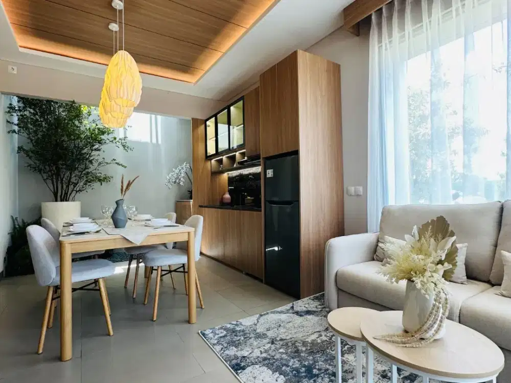 RUMAH 1 M-AN DIJANTUNG KOTA BSD! SELANGKAH KE MALL EASTVARA