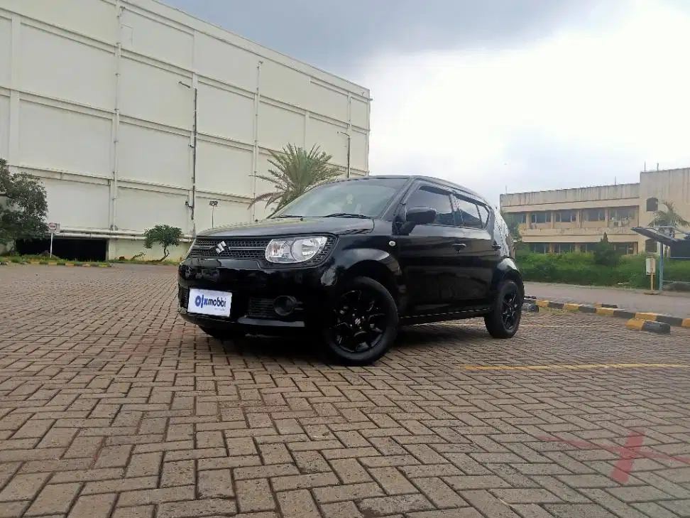 TDP 5,JT Suzuki Ignis 1.2 GL Bensin-MT Hitam 2017
