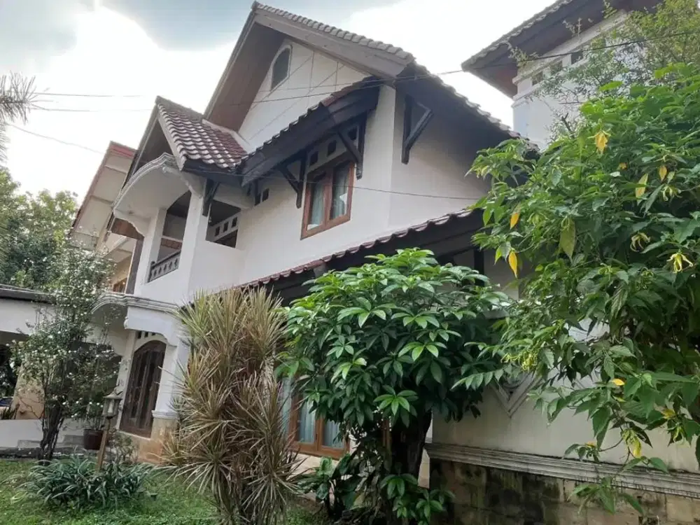 Perumahan Elite  dengan posisi akses private di Komplek Taman Sari Persada Golf Jatibening Pondok Gede Bekasi Barat