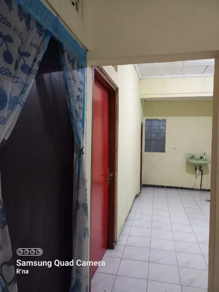 Jual rumah cukup luas, strategis/dekat jalan provinsi-kuliner nasional