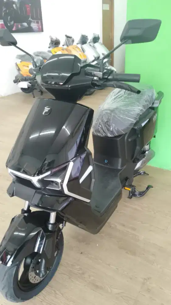 SEPEDA LISTRIK OFERO STRAREER 3 LITHIUM, SOBAT SELIS CIRACAS