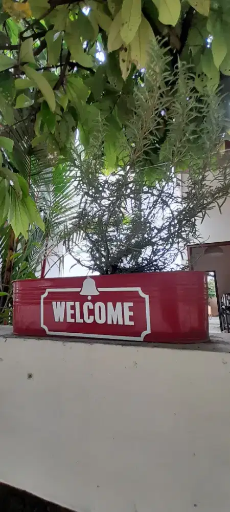 Dibutuhkan Karyawan Toko Kedai Kopi Dessert