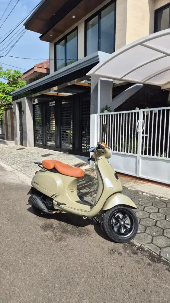 Vespa LX 150 3viE 2013 - Sand Khaky Pearl