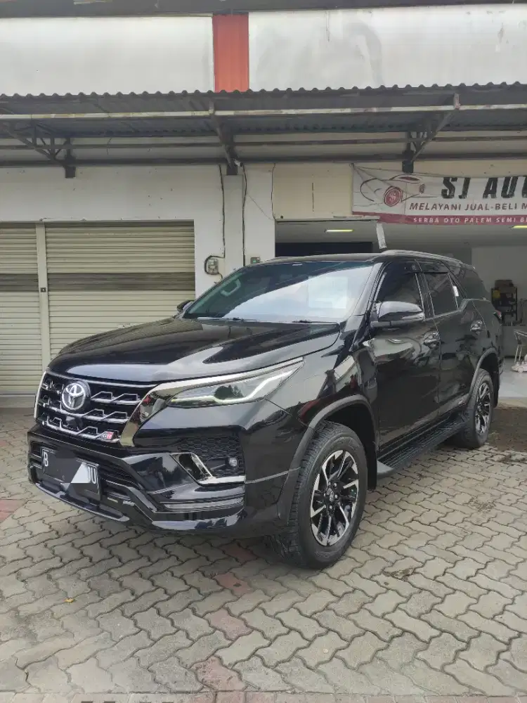 Atas nama perorangan! Toyota Fortuner VRZ 2.8 GR Sport AT 2022