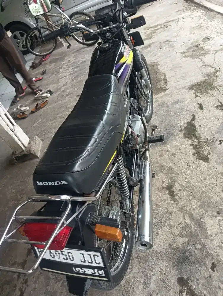 Di jual Honda win 100 14500