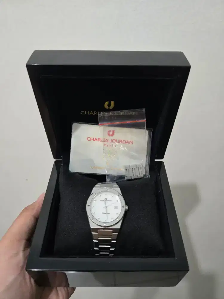 Jam Tangan Charles Jourdan