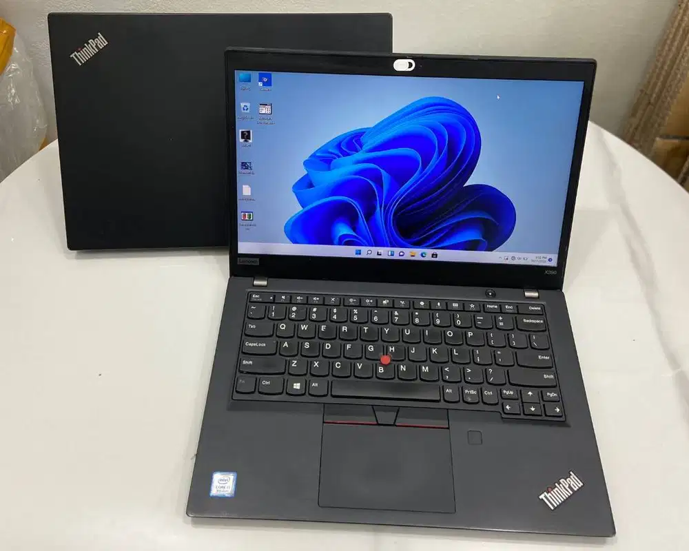 Laptop Lenovo Thinkpad X390 Core i7-8565U 16Gb DDR4 13inch N-EC