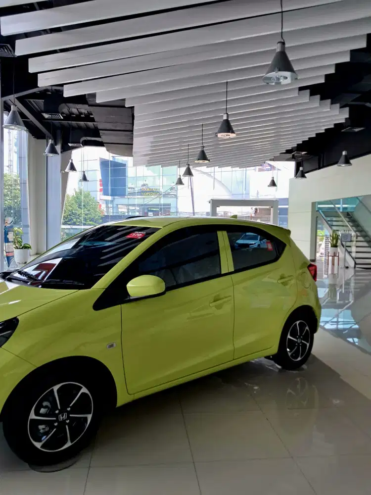 Honda Brio Satya 2025 Bensin