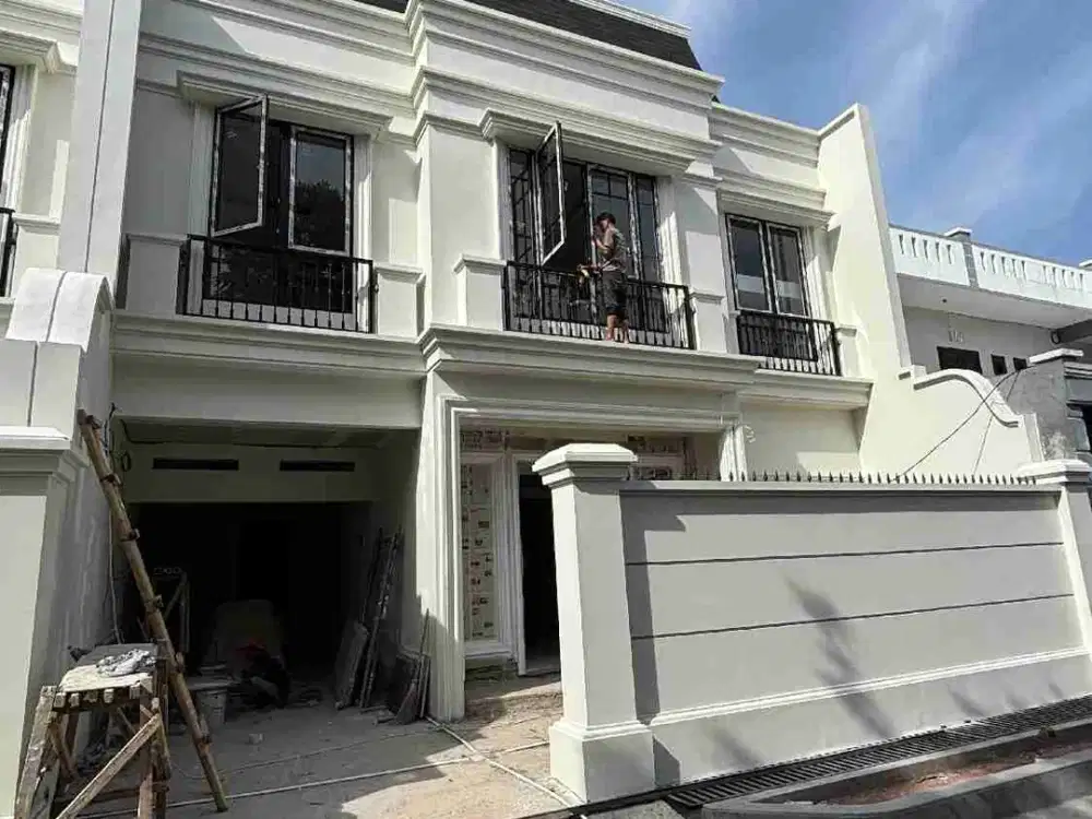 Dijual Rumah mewah baru jadi siap huni di komplek Cempaka putih Jakarta pusat