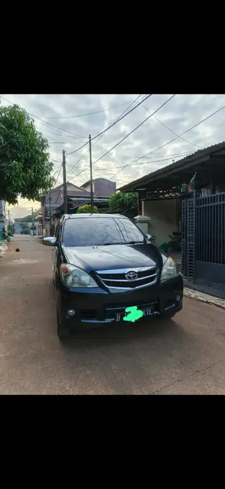 TOYOTA AVANZA G 2011