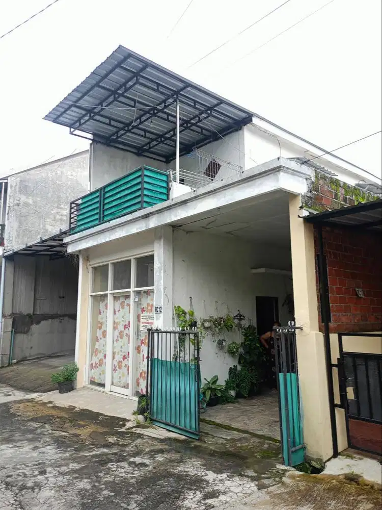 Dijual BU! Rumah dekat exit tol Malang dan kawasan wisata Batu