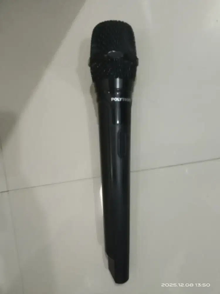 Speaker merek Polytron 15inc msh baru baru buka dus