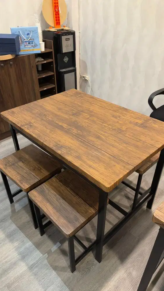 Meja kafe second good condition