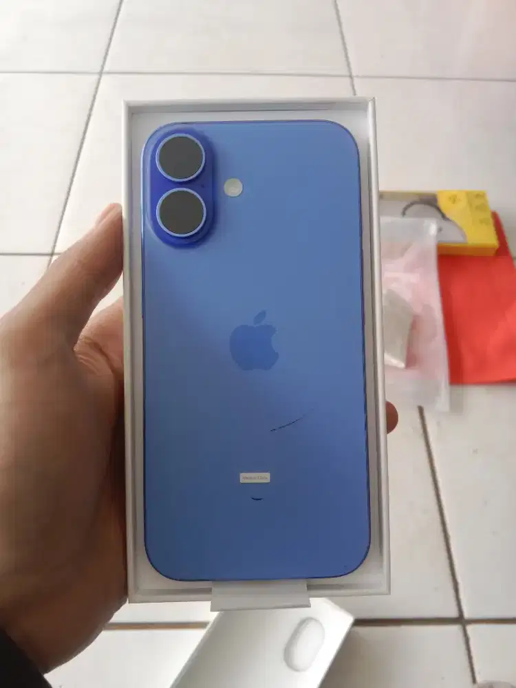 Iphone 16 128gb ibox baru 1bulan