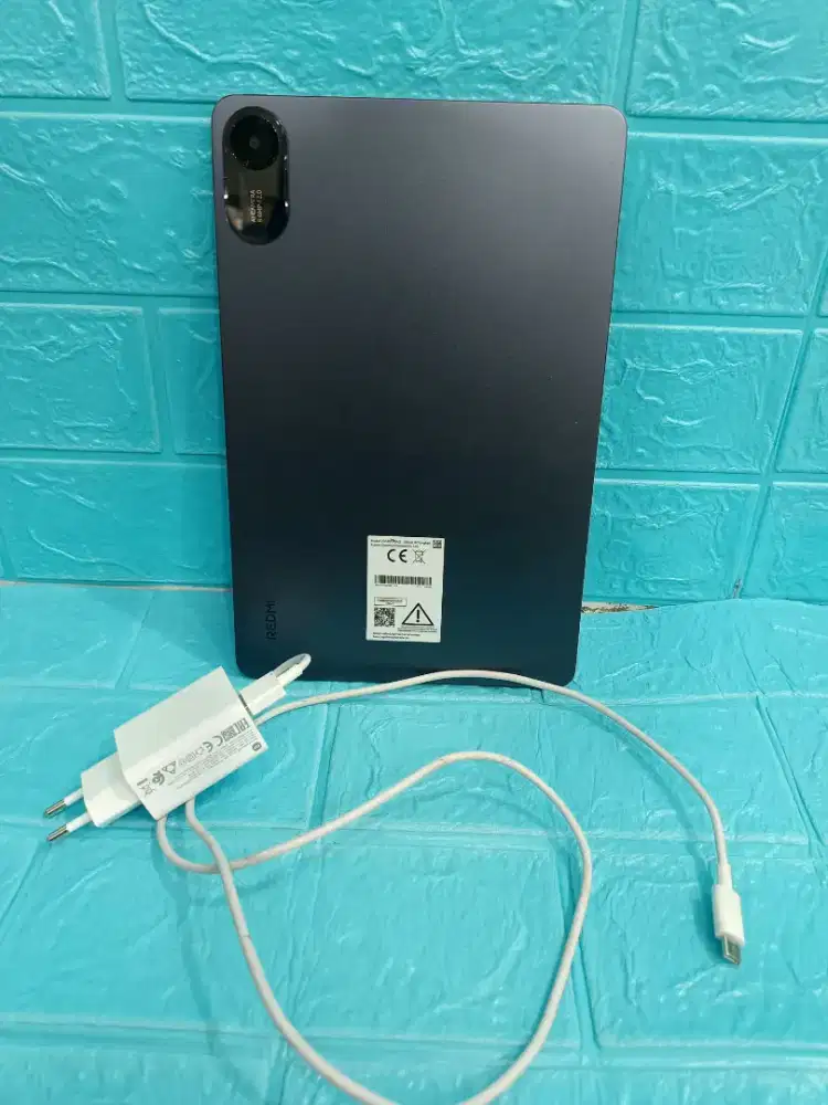 Redmi pad 2 4/128gb Hp + charger aja orian mulus
