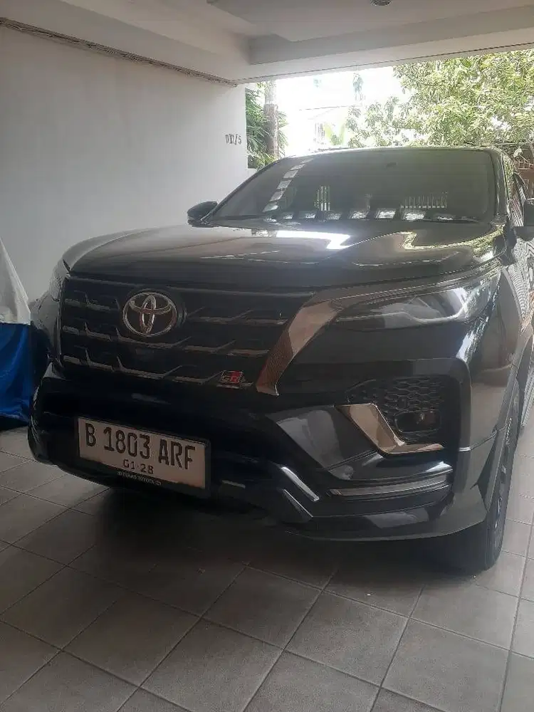 Toyota Fortuner 2.8 VRZ 4X2 DieseI