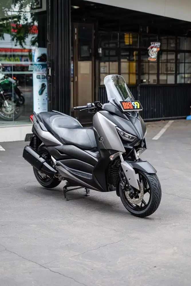 YAMAHA XMAX 250 ABS NIK 2017 SILVER / GRAY / GREY / ABU ABU