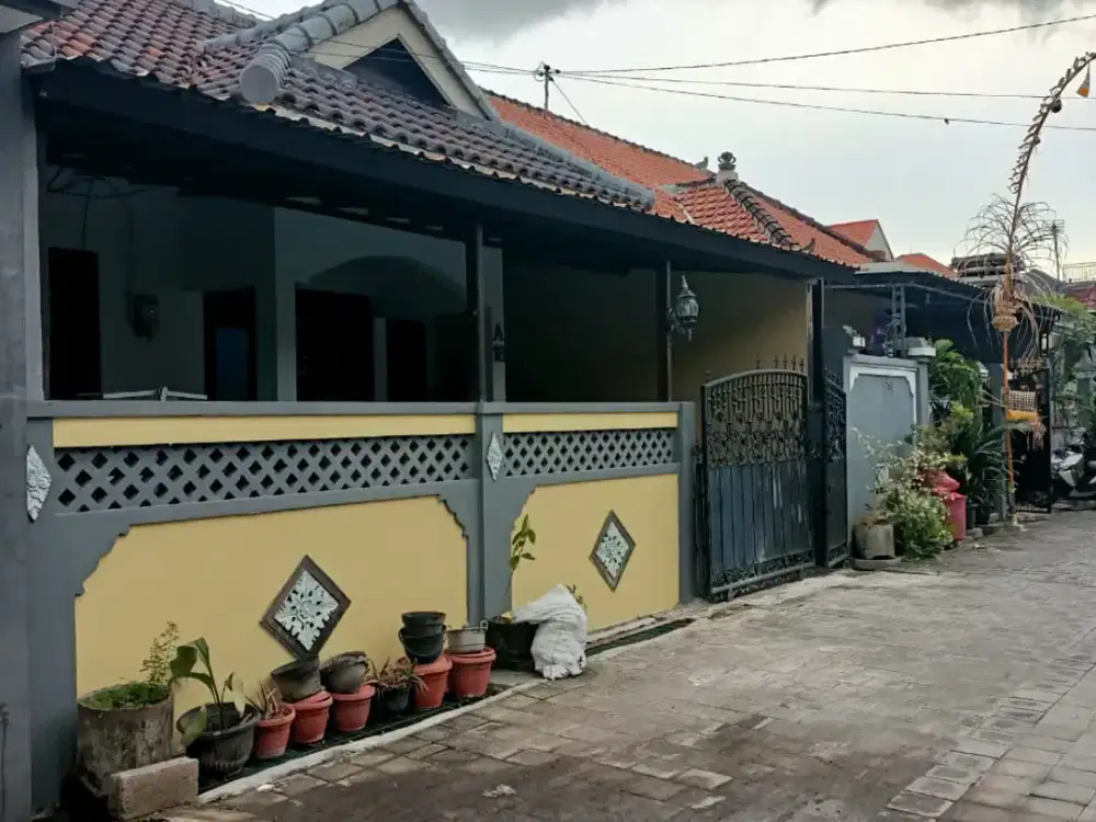 Dijual rumah 1 lantai Baru renovasi dan siap huni Lokasi dukuh sari Sesetan dps selatan