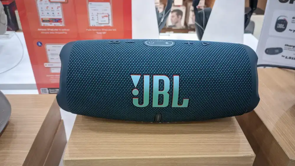 Bisa Cicilan 0% Pakai Indodana – JBL Charge 5 Harga Spesial