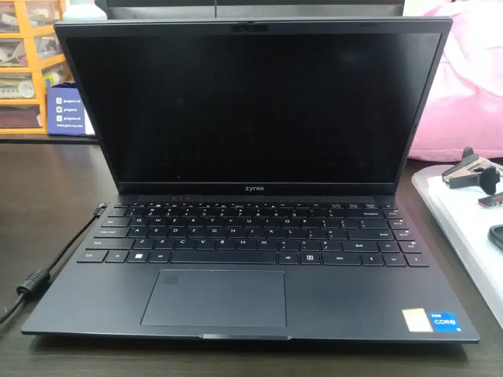 Laptop Zyrex Intel Core i5 – Tipis, Cepat, dan Siap Kerja