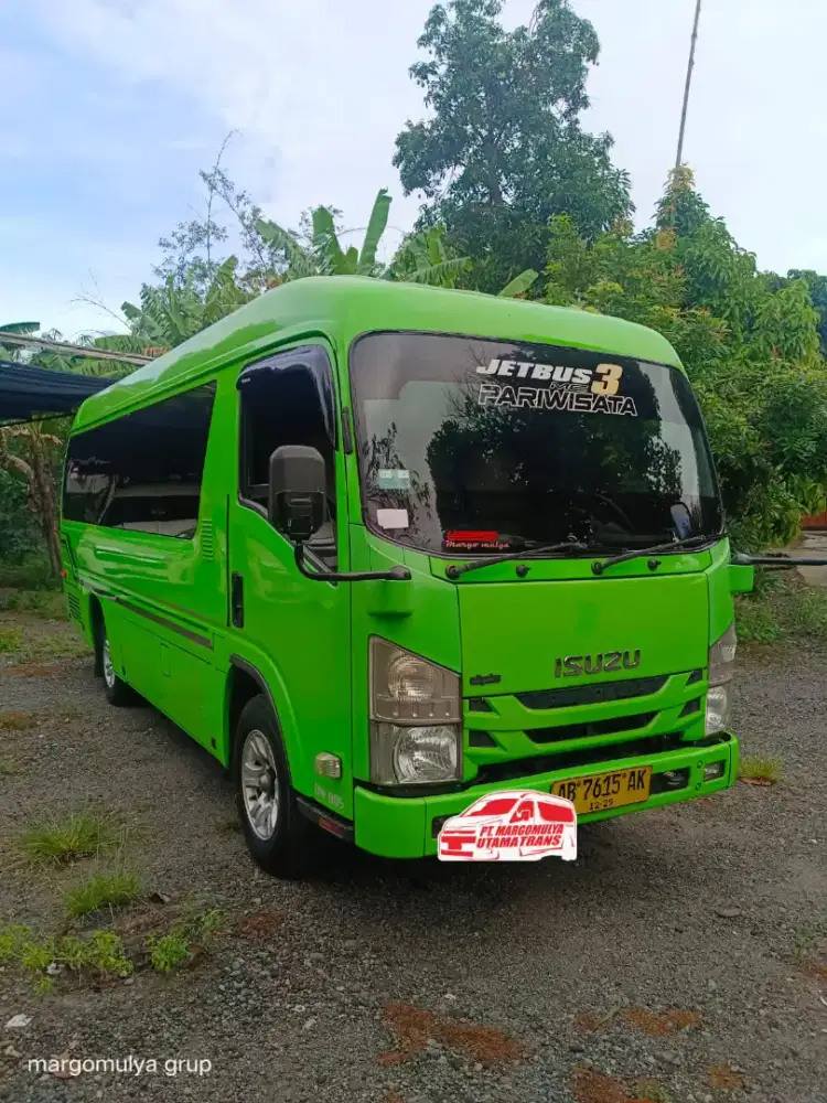Isuzu elf long adiputro