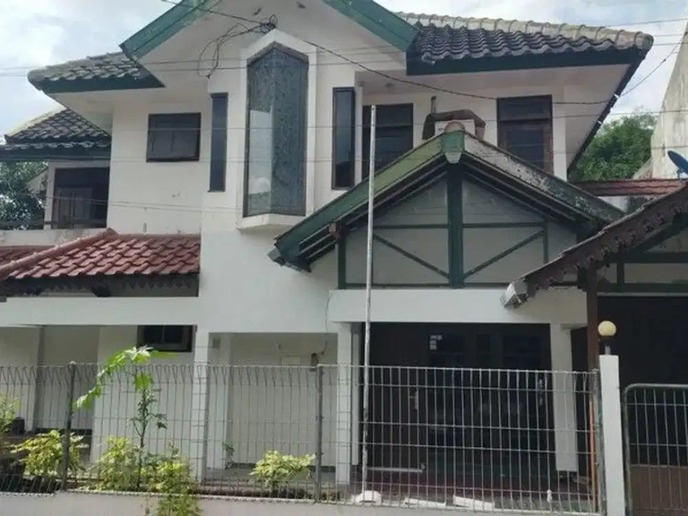 Disewakan Rumah Tinggal 2 Lantai Strategis Di Perum. Griya Perwita Asri, Ringroad Utara