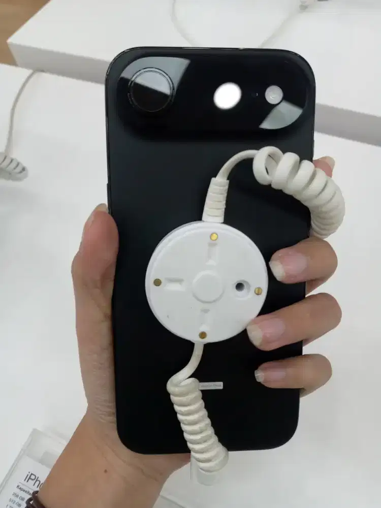 IPHONE AIR BISA CICILAN0%