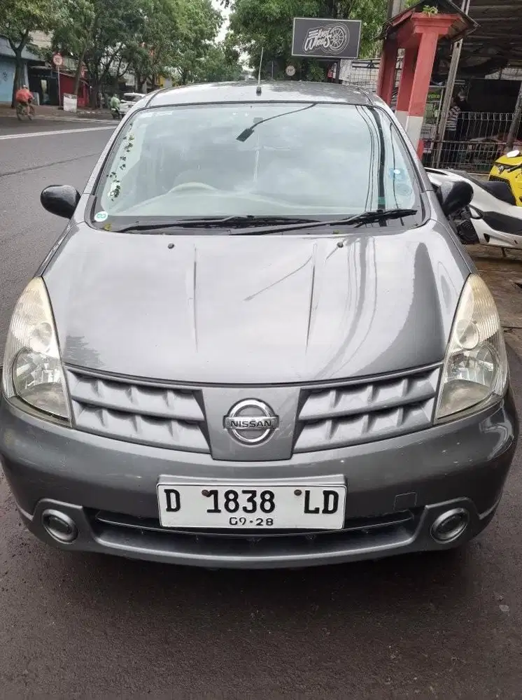 NISSAN GRAND LIVINA XV Manual 2008