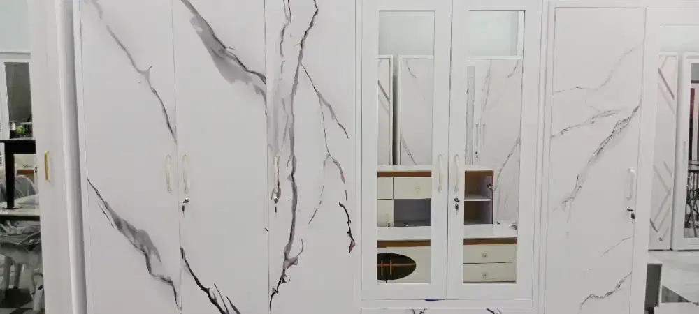 LEMARI PLAT ATAU SLEDING 5 PINTU