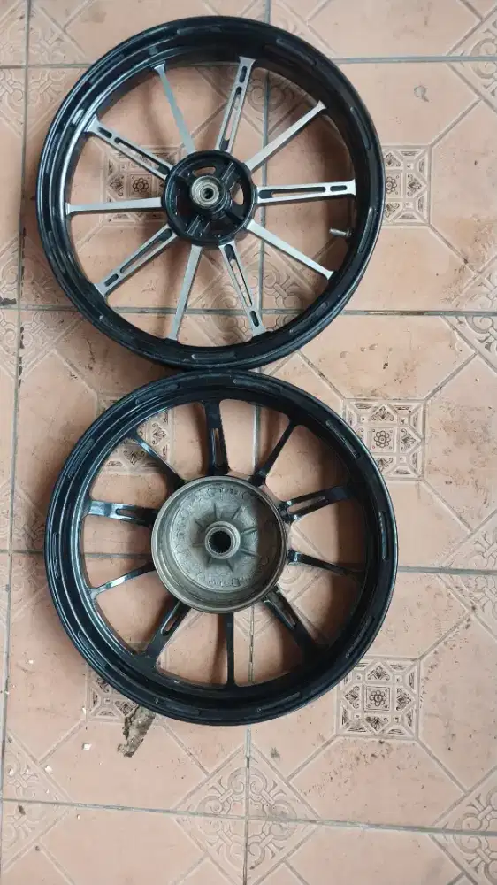 Velg Vrossi Venom Kuma Ring 14 Vario BLACK CHROME