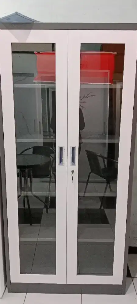 LEMARI PLAT ATAU SLEDING