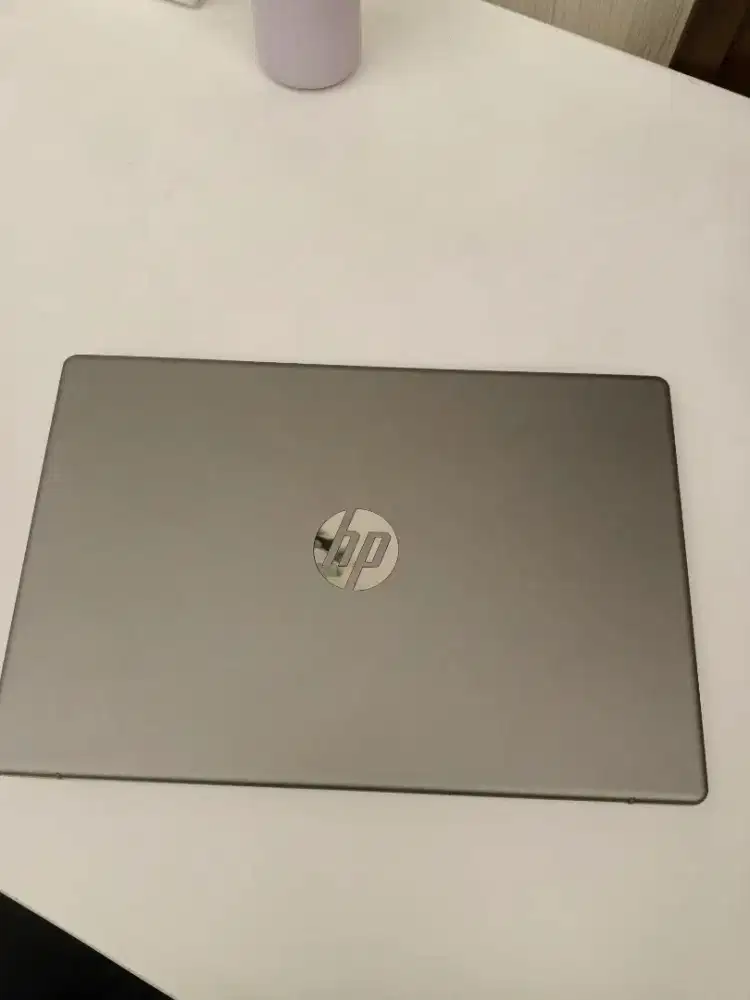 Lapatop hp Ryzen5 7520h ram12 gb rom 500gn