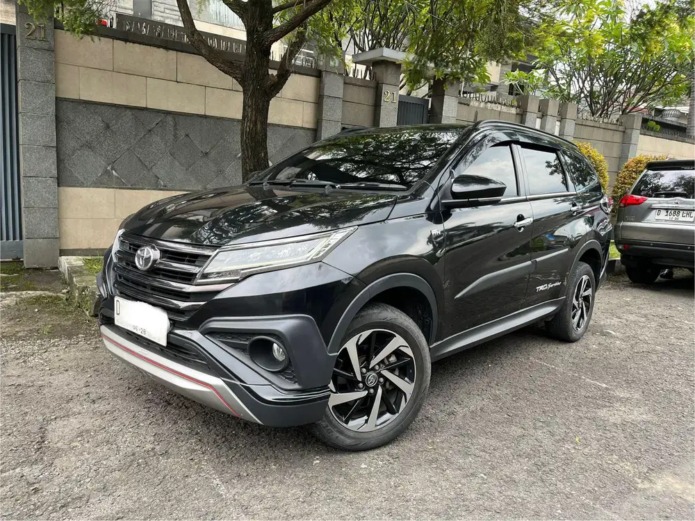 KM40RB RUSH S TRD 2018 AUTOMATIC AT 2019/2020
