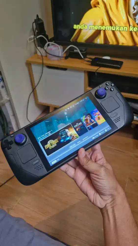 Steam Deck LCD 512 GB + MicroSD 256 GB + Akun Steam