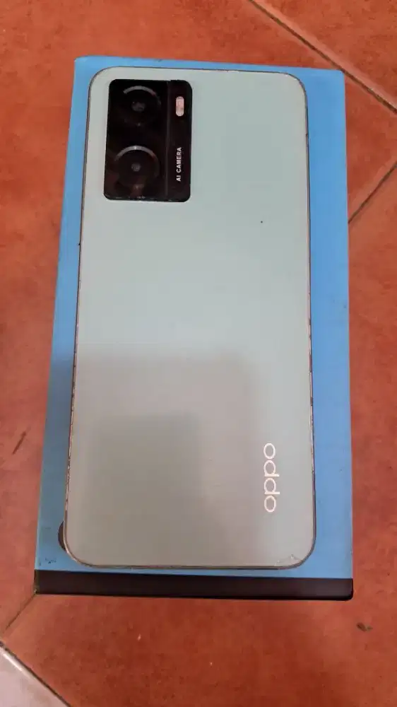 Oppo A77s 8/128 Refurbish Normal