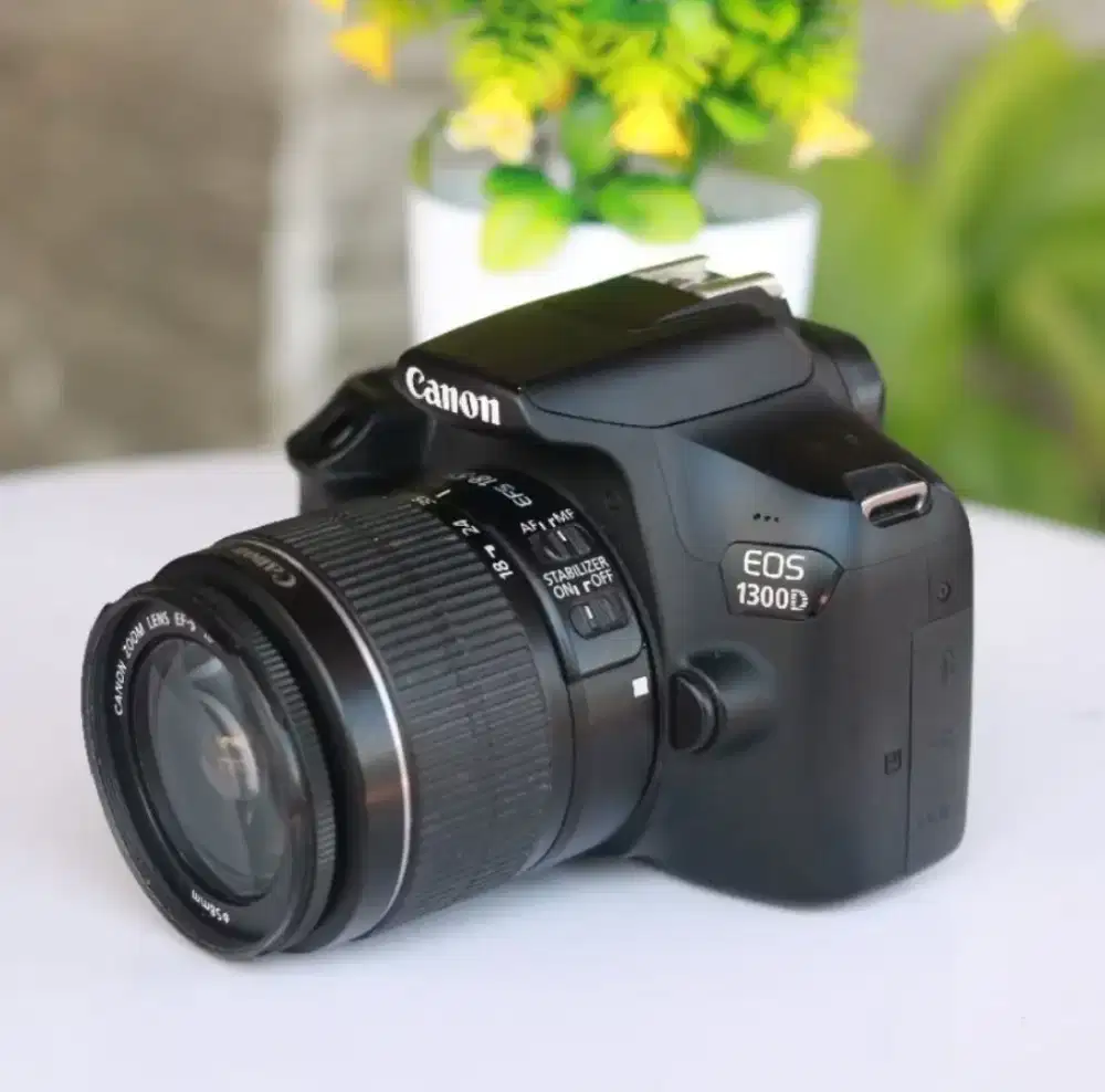 Jual cepat CANON EOS 1300D sedang BU