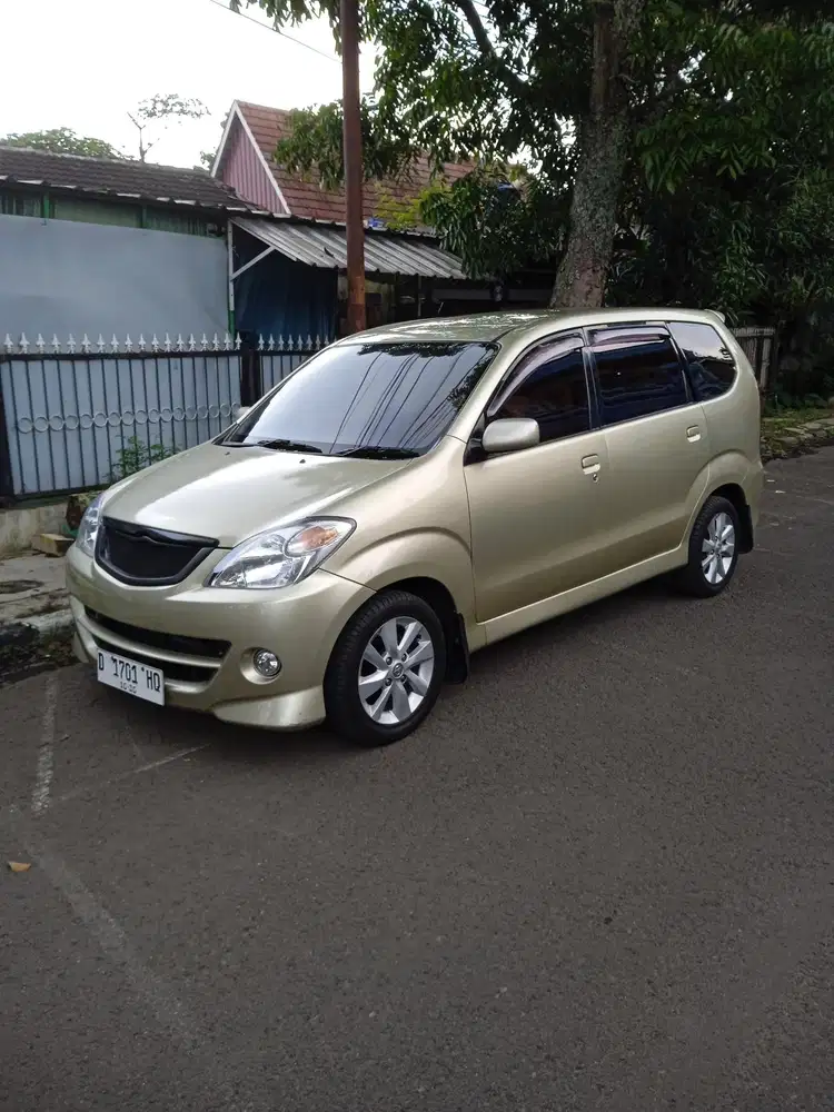 Toyota Avanza 2005 Bensin