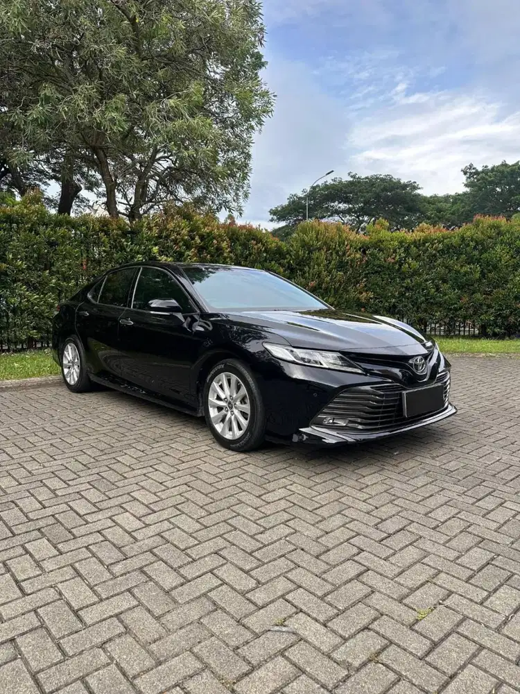 Toyota Camry 2.5V 2020