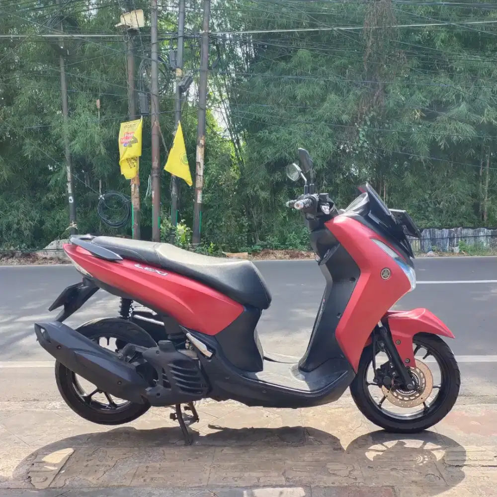 Yamaha LEXi Non ABS 2019 Mesin Cakep Bagus Lengkap