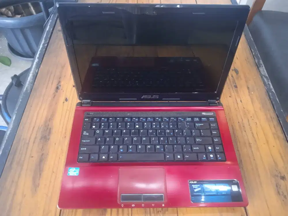 LAPTOP ASUS K43E i3