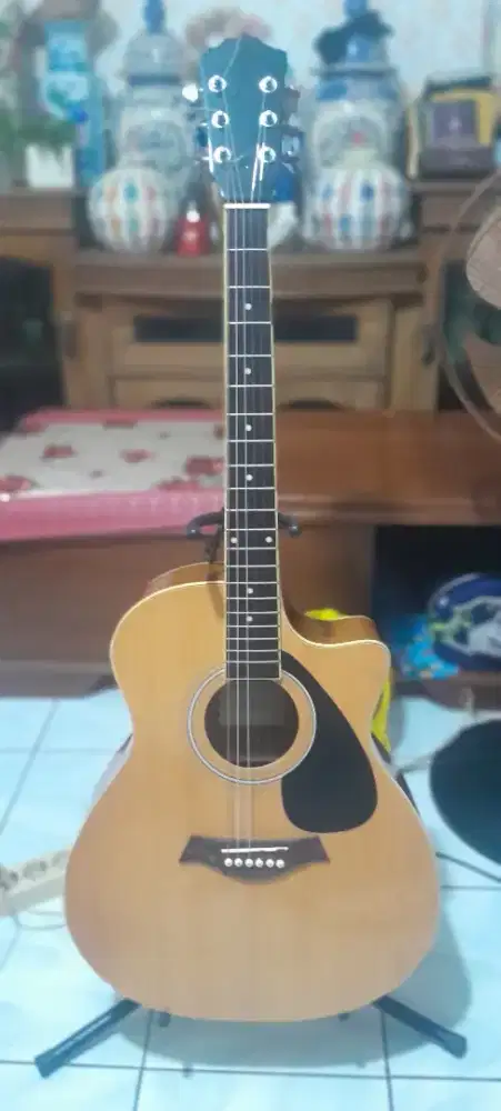 Gitar akustik Lesley AC01