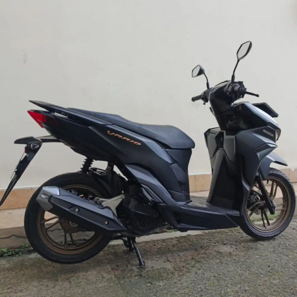 HONDA NEW VARIO 125 KEYLESS TAHUN 2025 CASH/KREDIT MURAH DP MULAI 500