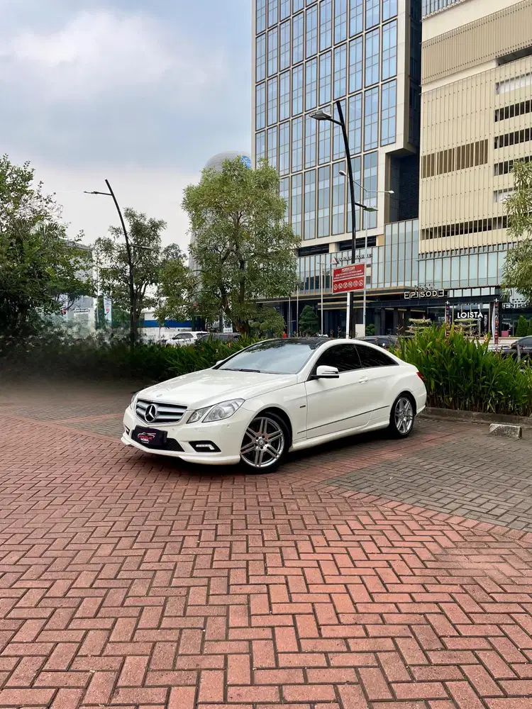 Mercedes-Benz E250 2011 Bensin