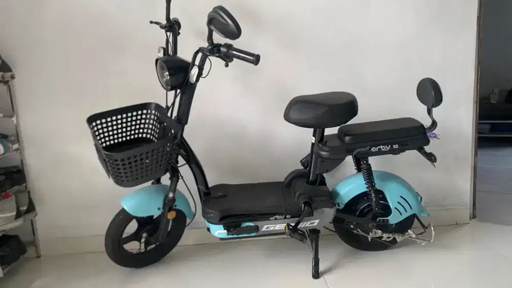 Sepeda Listrik Genio