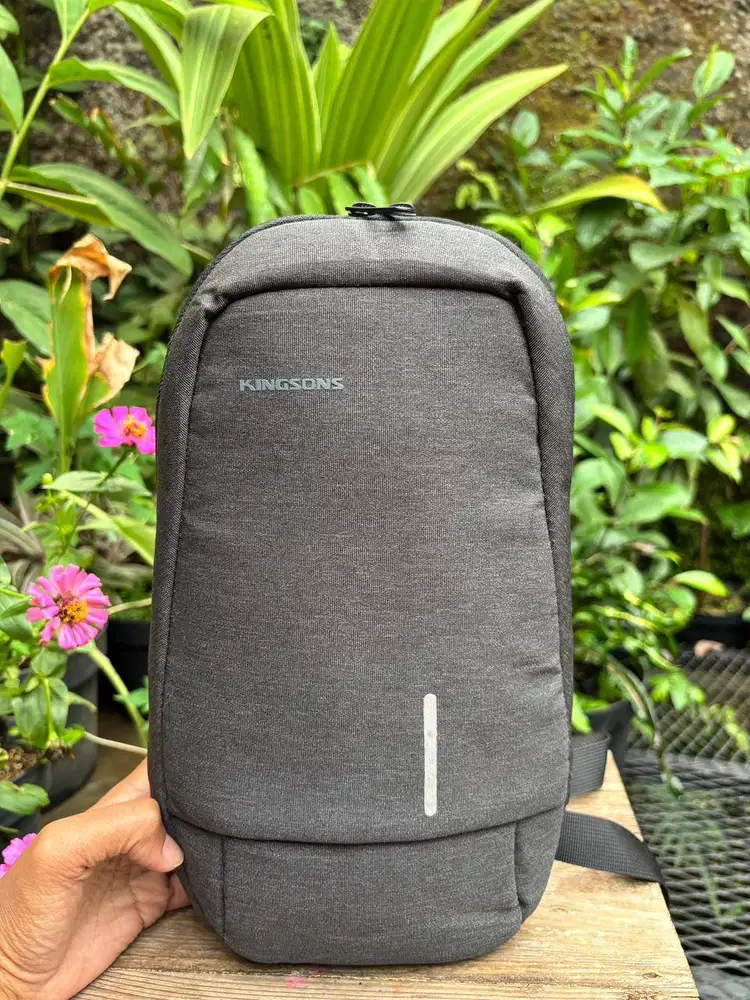 Tas Kingsons Crossbody LIKE NEW! | CB Pria ks3173w | WB Pria