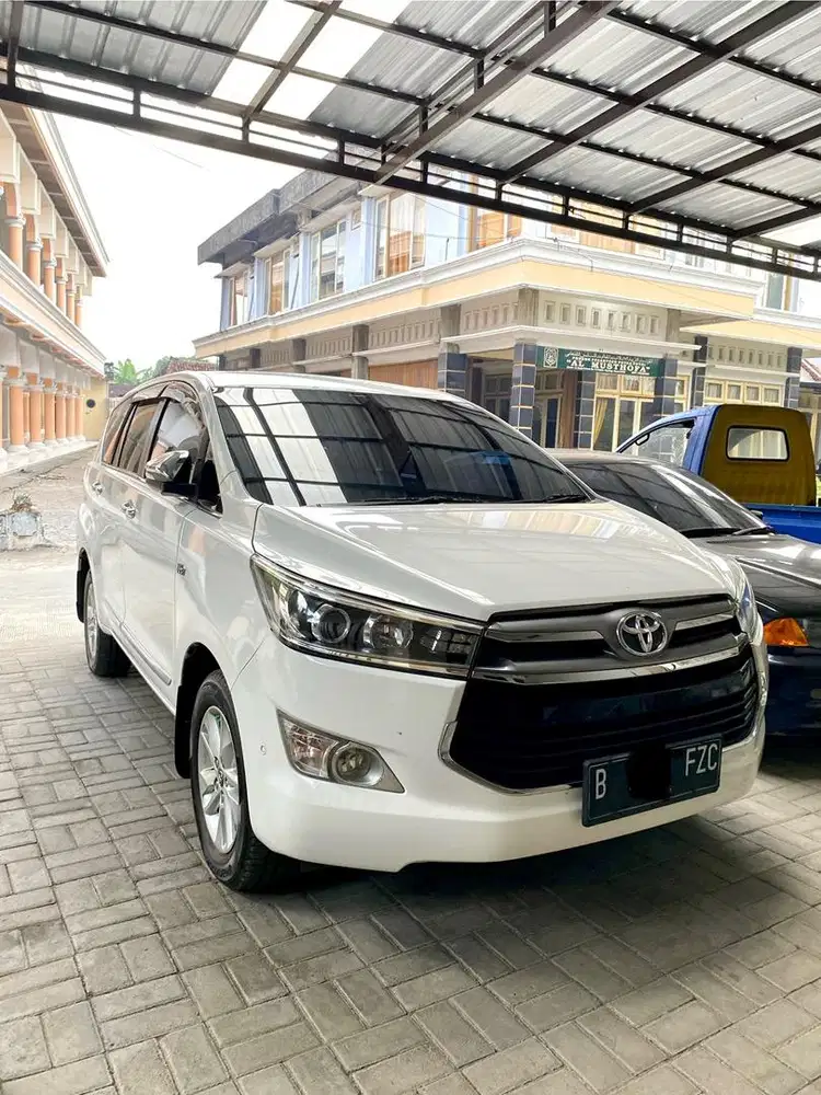 Innova tipe Q/venturer 2.0 MT