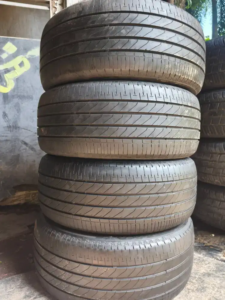 Bridgestone turanza 235 50 R18