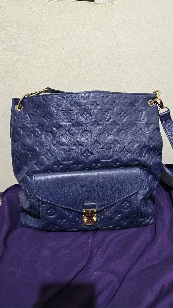 Tas Hand Bag Wanita Biru Dongker - HSC 2025