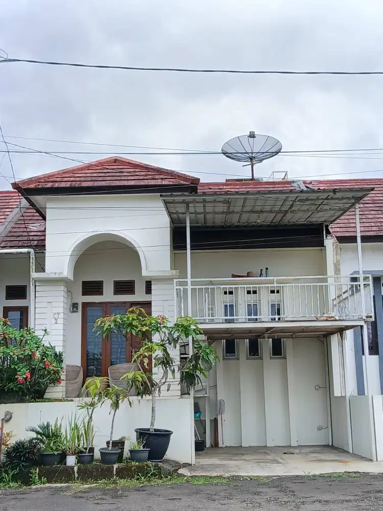 Dijual Rumah nyaman udara seger di Villa Taman Anggrek Sukabumi